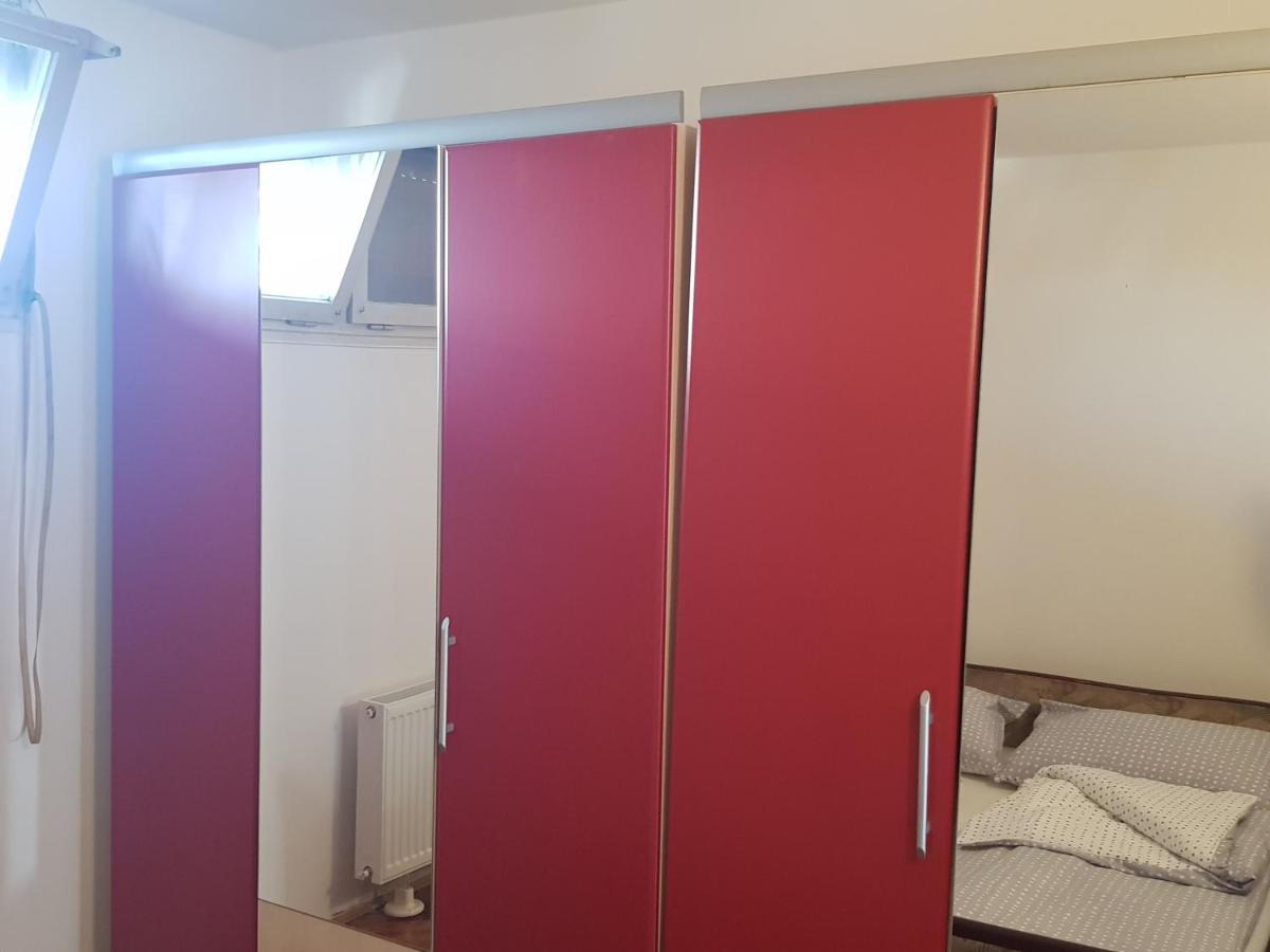 Positivo Appartamento Zagabria Esterno foto