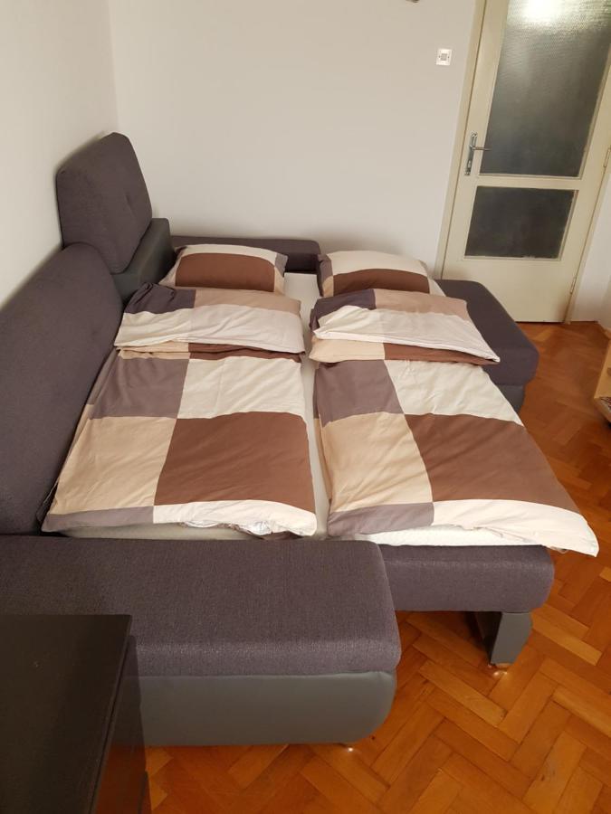 Positivo Appartamento Zagabria Esterno foto