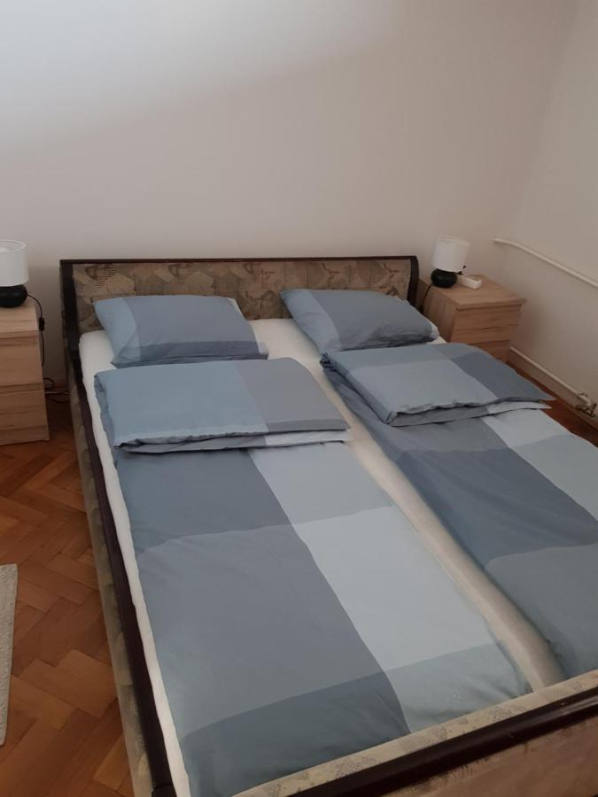 Positivo Appartamento Zagabria Esterno foto